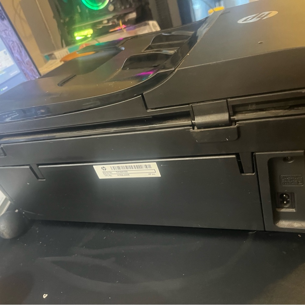 HP Envy Photo Printer - Picture 3 of 7